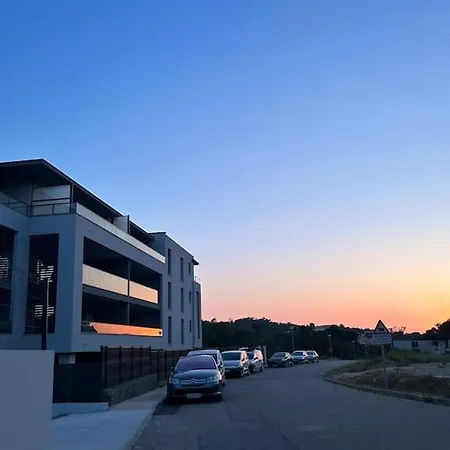 T3 Neuf Centre Apartmán *
